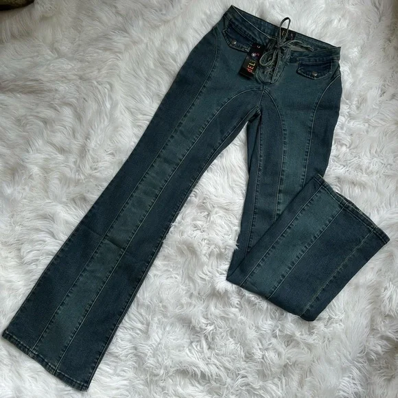 ⛅️[ Dolls Kill ] X Delia’s Hillside Sweetheart Flare Denim Jeans Lace-Up Waist - Picture 4 of 17